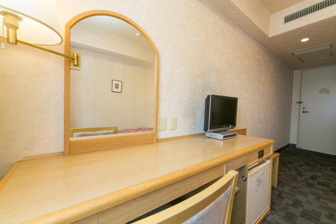 Kuwana Green Hotel Exterior photo